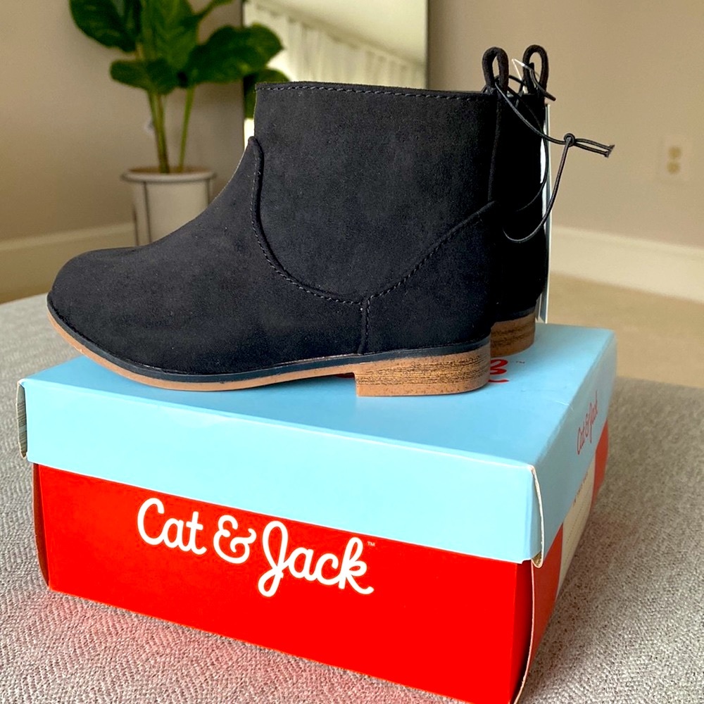 Cat & Jack Toddler Girl Black Onyx Boots